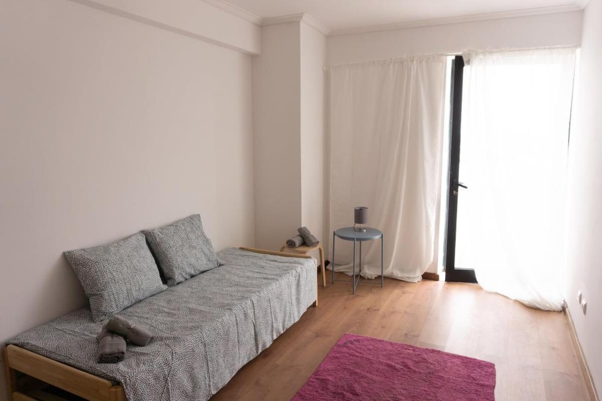 8Rooftop - T2 Com Terraco E Vista Para As Salinas! Lägenhet Aveiro Exteriör bild